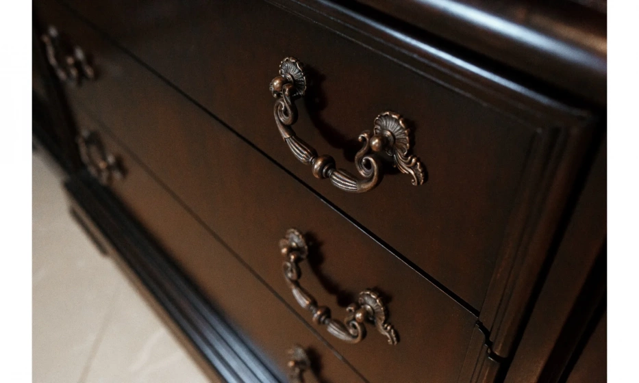 Thomasville Brompton Hall Витрина 4Дв - фото 3