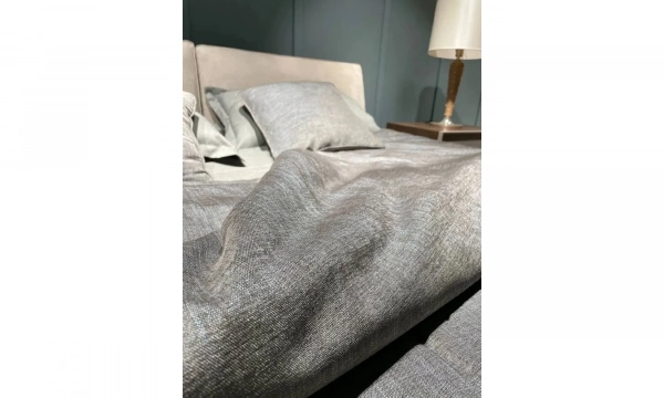 Комплект на кровать HOMAGE (покрывало 265*250 + 2 подушки 50*50 + простыня на резинке 180*200 + 2 подушки 50*80)