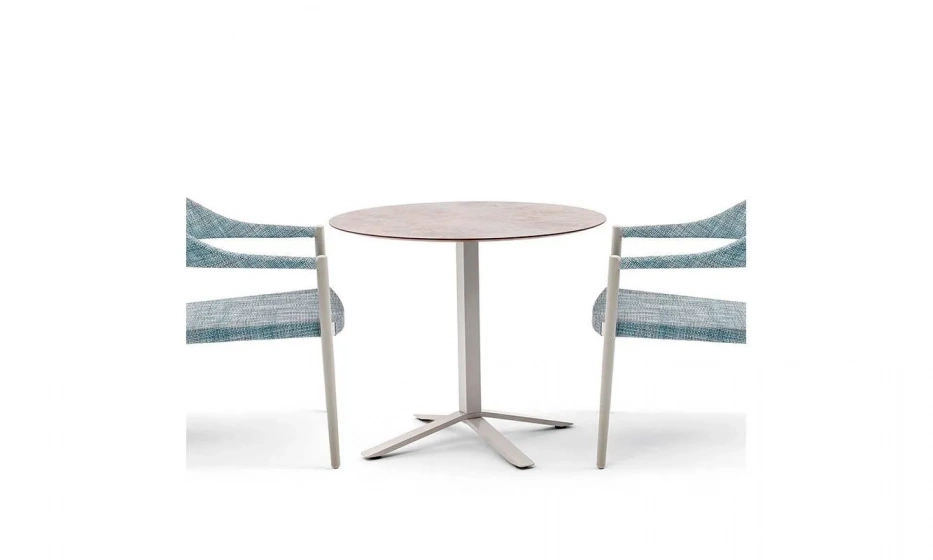 Стол Blade Low Varaschin 2150L - фото 1