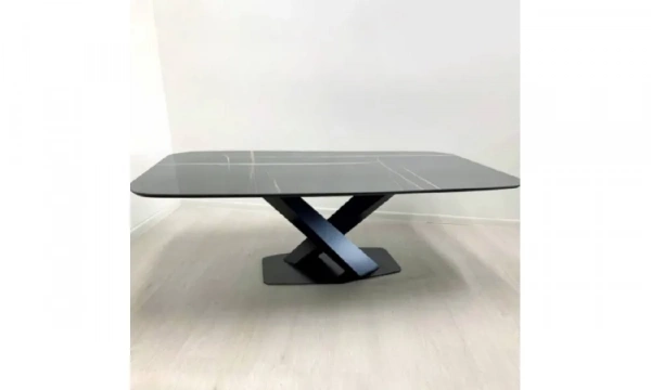 Обеденный стол FACTURE PROJECT RYZE