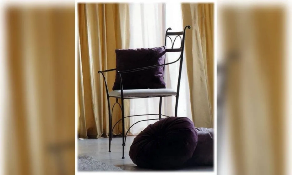 Стул Cortezari Louse - фото 1