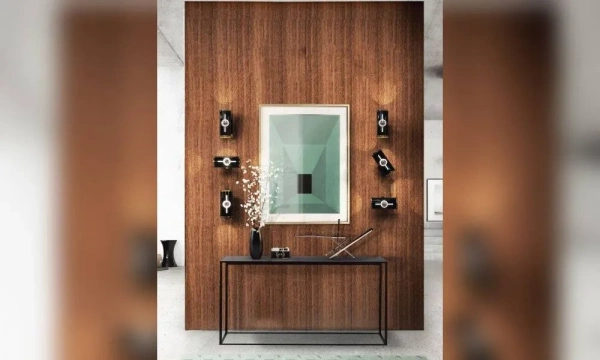 Настенная Лампа Chuck