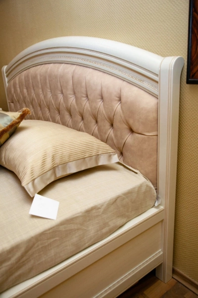 Camelgroup Torriani Avorio Кровать