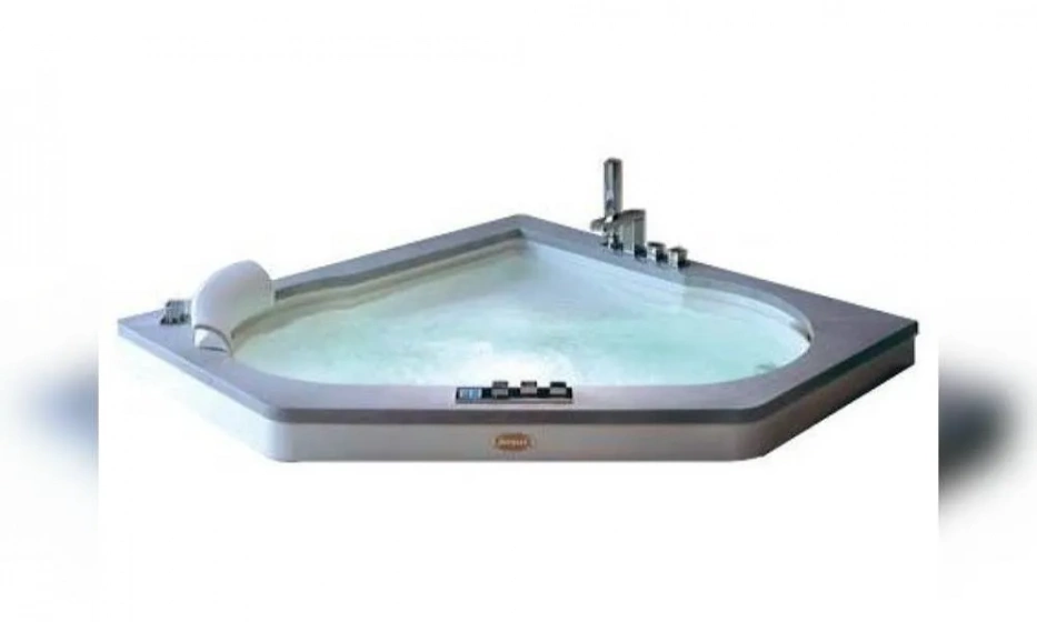 Акриловая Ванна Jacuzzi Aura 140X140 9F43-493A - фото 1