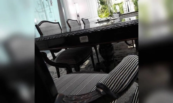 Стул С Подлокотниками Victoria