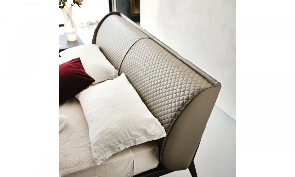 Кровать Ayrton Cattelan Italia