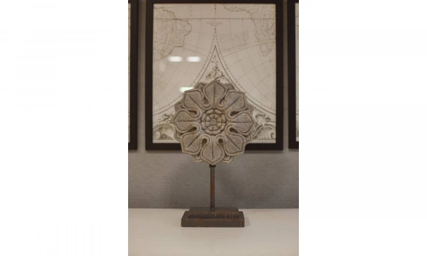 Статуэтка Uttermost 1