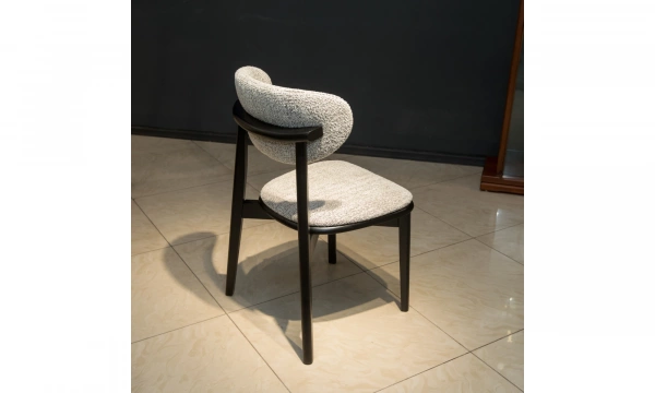 Стул Saloni Barcelona