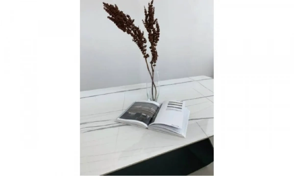 Обеденный стол FACTURE PROJECT ZAC