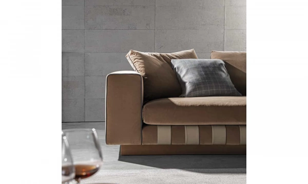 Диван Meroni&Colzani Milano